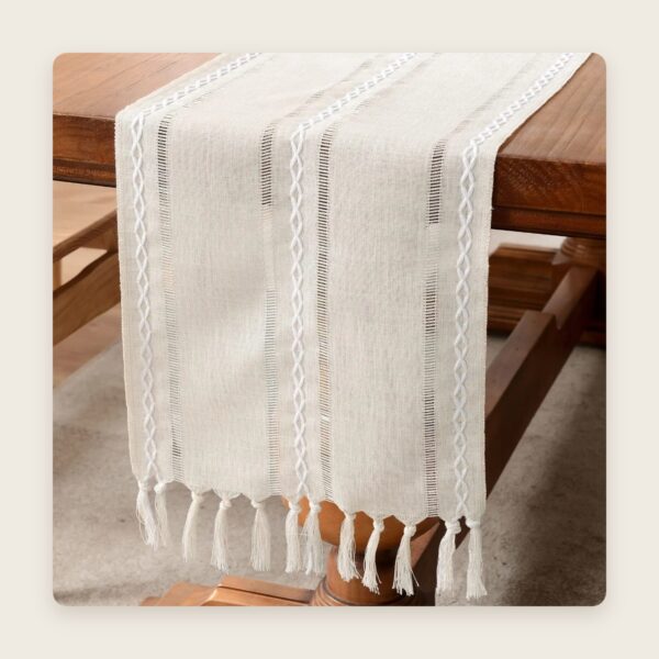 Farmhouse Tassel Table Runner